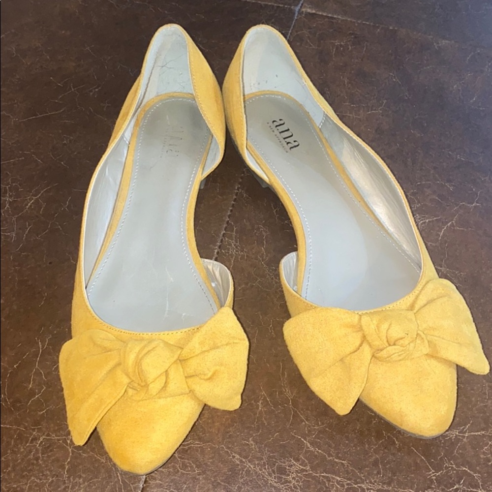 a.n.a. mustard yellow flats